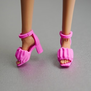 Big and tall house discount shoes