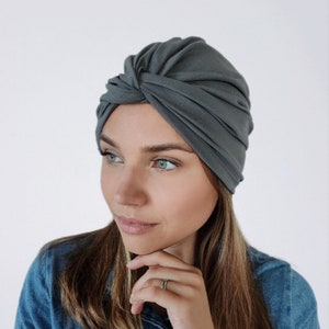 Grey turban