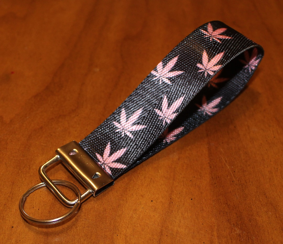 Weed Leaf Keychain, Personalized Stoner Gift - Etsy