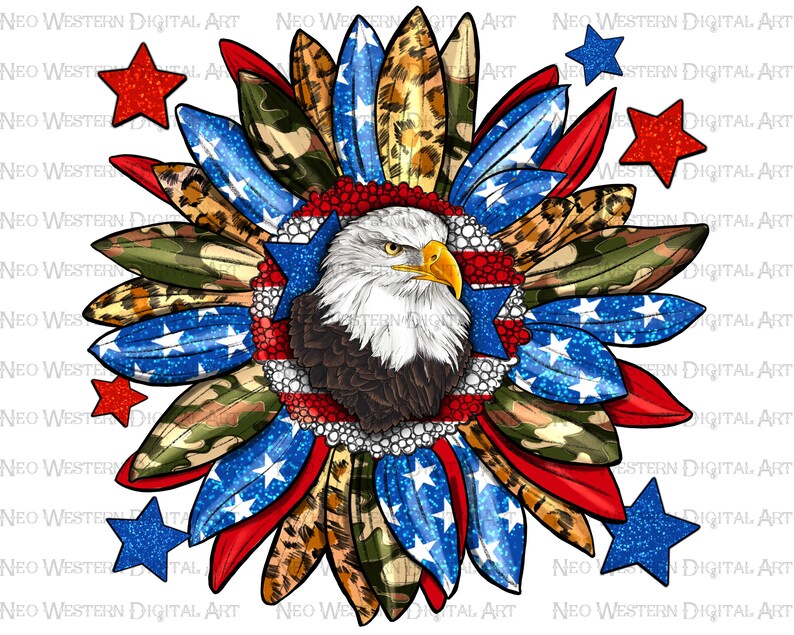 K&ouml;nnte beinhalten: Ein patriotisches digitales Kunstdesign mit einem Wei&szlig;kopfseeadler im Zentrum einer Sonnenblume mit roten, wei&szlig;en und blauen Bl&uuml;tenbl&auml;ttern. Die Bl&uuml;tenbl&auml;tter sind mit Glitzer und Tarnmustern verziert. Der Hintergrund ist wei&szlig;.