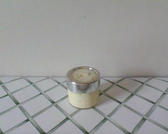 Crema facial y corporal totalmente natural y pura