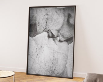 Impresión en semitono en blanco y negro de "Amantes se besan" (descarga digital)