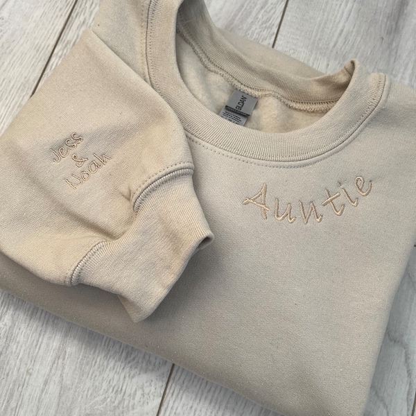 Collar or Left Chest Embroidered Sweatshirt Mama, Aunt, Nan, Dada, Grandad, Family, Bestie, Unisex, Unique Personalised Gift