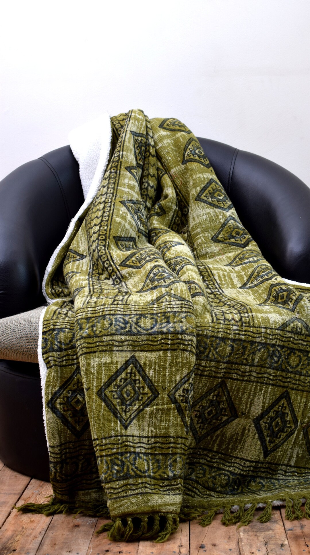 Kilim Olive Green Throw Blanket, Cool and Warm, Fur Back, Faded Look