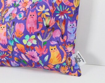 Tulip Kitties Reusable Snack Bag: Eco-Friendly Food Safe Bag
