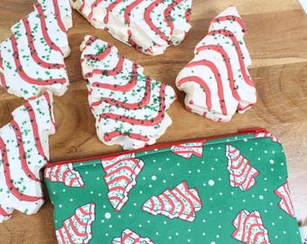 Christmas Tree Cakes Reusable Snack Bag: Eco-Friendly Food Pouch