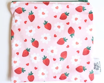Sweet Strawberries Snack Bag: Eco-Friendly Food Pouch