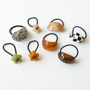 Tortoise Shell Hair Tie | Chunky Hair elastic ties | Retro Acetate Ponytail Holder | Minimalist Hair Accessories | Curved Leopard Hair Tie