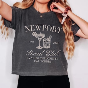 Custom Comfort Colors Crop Top, Bachelorette Party Shirt, Custom Name Crop Shirt, Custom Text T shirt, Bride T-shirt, Cocktail Social Club