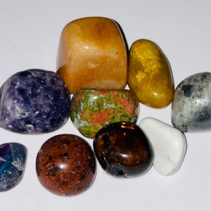 Crystal Set for Self-Healing and Growth
