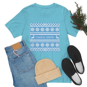 Gilmore I Smell Snow Christmas Sweater Short Sleeve Tee