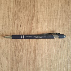 Gegraveerde pen, christelijk vaderdagcadeau, religieus briefpapier, gepersonaliseerde pen voor hem, zwarte inktpennen, vadercadeaus van zoon, styluspen
