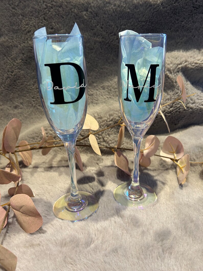 Champagne glasses Holo Personalized image 2