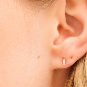 Baguette Diamond Stud| 14k Gold Baguette Diamond Solitaire Earrings| Dainty Diamond Earrings| Small Baby Baguette Studs|