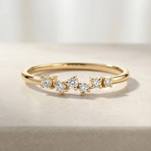 14k Solid Gold Cluster Ring, Echtgold stapelbar Band, handgefertigter feiner Schmuck
