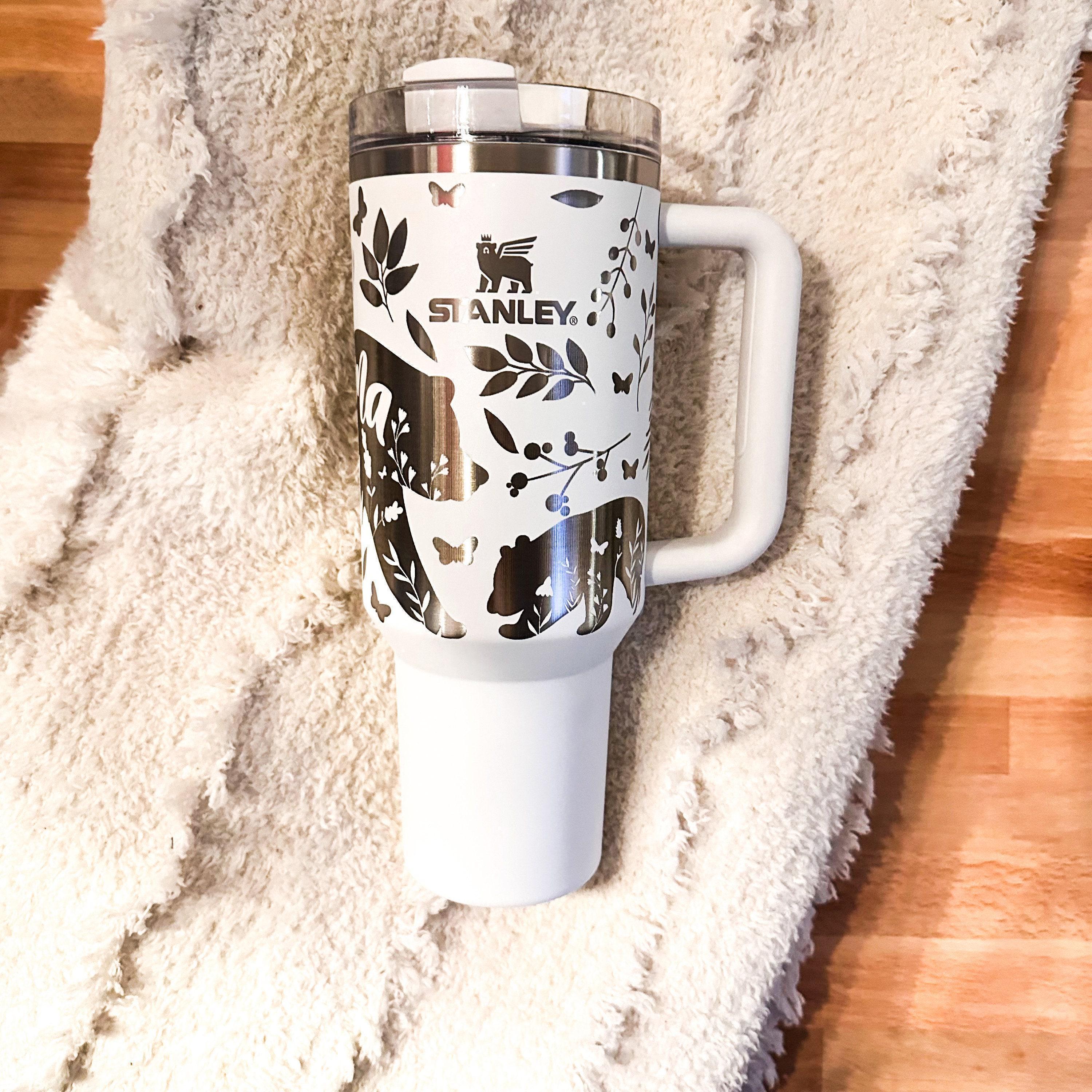 母の日SALEPolo Bear ステンレスボトル Mama Bear Engraved Stanley Quencher 40oz Tumbler - Stanley Cup