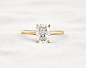 2.3 CT Radiant Cut Solitaire Lab grown Diamond Engagement Ring | IGI Certified | Solid Gold
