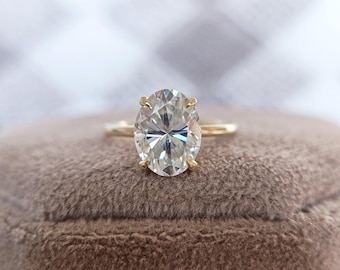1.91 CT Oval Cut Solitaire Lab Grown Diamond Engagement Ring | IGI Certified | Solid Gold