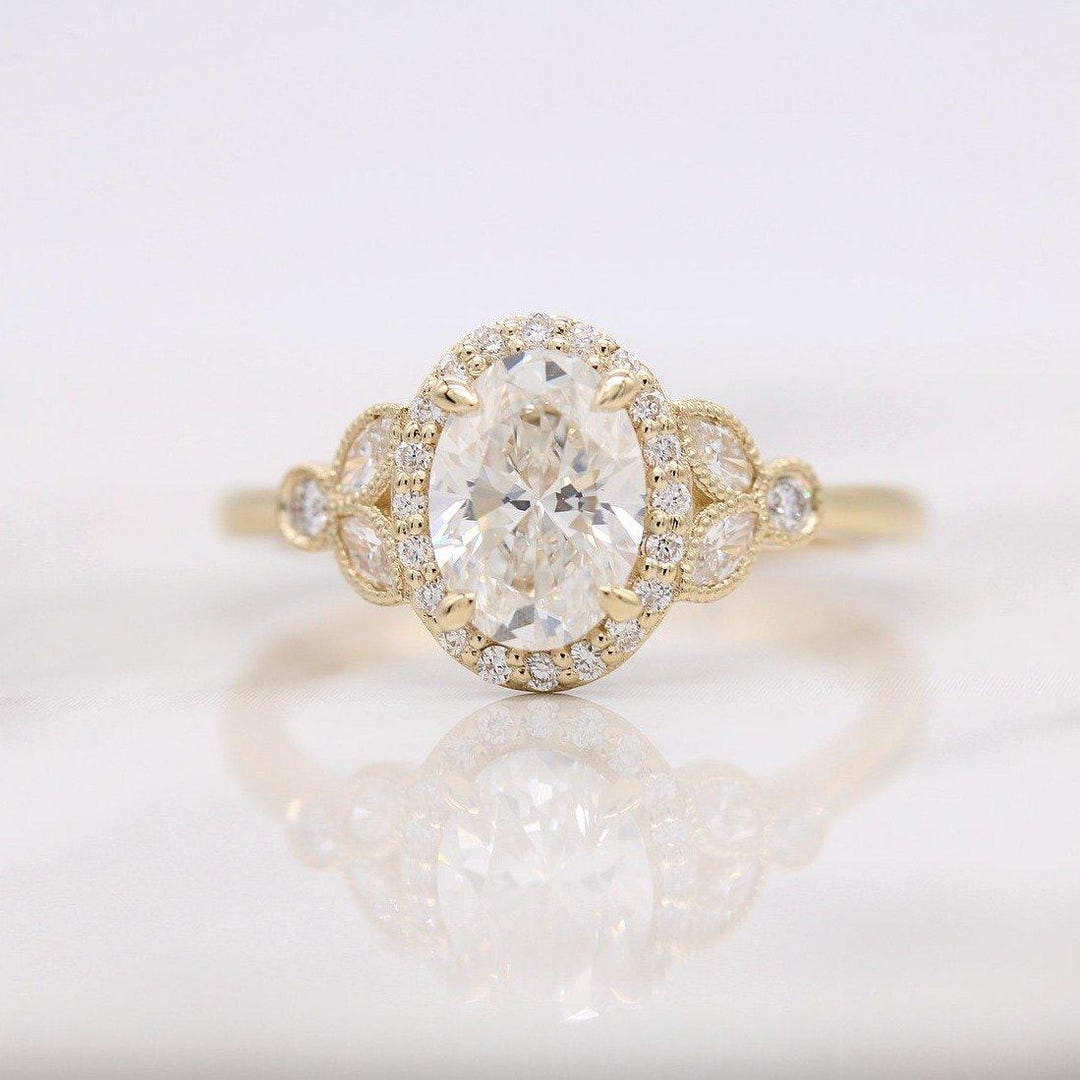 1.33 CT Oval Lab Grown Diamond Halo Engagement Ring | IGI Certified ...