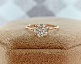1.0 CT Round Cut Lab Grown Diamond Engagement Ring | IGI Certified | Solid Gold