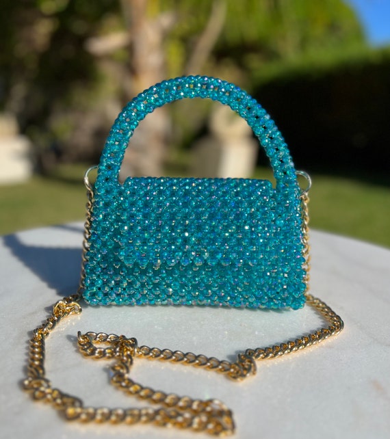 Tote with cheap chain strap