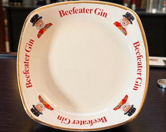 Vintage Beefeater Gin Bar Change Tray, 5" Wade Regicor England