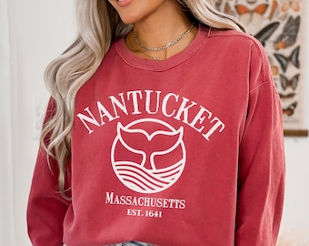 Nantucket Sweatshirt, Comfort Colors Nantucket crew neck, Island Sweater, Spring Break Crewneck, Beach Pullover, Preppy whale sweatshirt