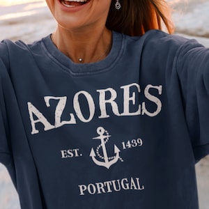 Azores Islands Portugal Anchor Crewneck Sweatshirt, Womens Vintage retro Portuguese Pullover Gift, São Miguel, Pico Island, Faial Island