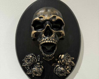 Gothic Skull Wall Art - 3D Skull & Roses Plaque | Black And Gold Antique Decor | Macabre Home Decor | Dark Aesthetic Wall Hanging