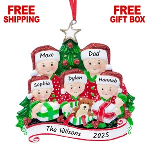 Opening Present Family of 5 Christmas Ornament, Personalized Xmas Tree Decoration 2025, Family of Five People Gift, Custom Name Year