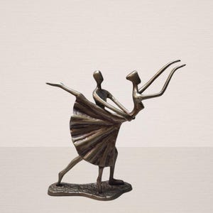 Ballet Dancers Sculpture Figurines Ornament Excellent Condition Bronzed Resin