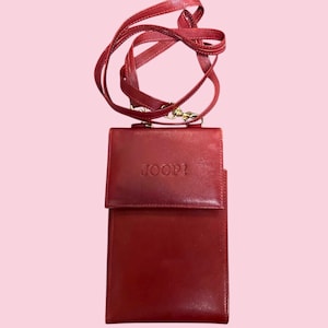 Bolso bandolera de Joop en piel burdeos, nuevo diseño