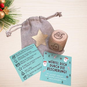Weihnachtsspiel Geschenke auspacken | Weihnachtswürfel aus Holz | Familienspiel für Weihnachten | Wichtelgeschenk für Kollegen & Freunde