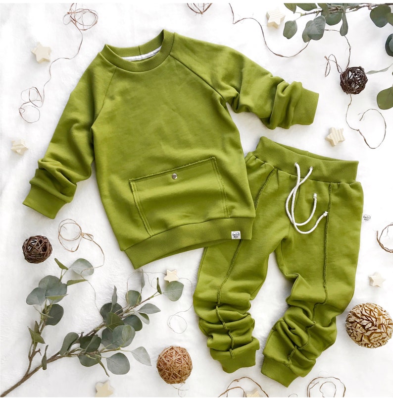 Terracotta baby sweatshirt with pocket and trousers Minimalist Children's streetwear set Lime green