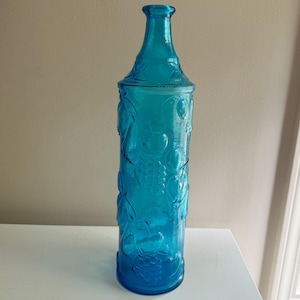 Vintage MCM Empoli Italian Turquoise Blue Fruit Embossed Glass Decanter, 1970&#39;s Retro Blue Empoli Glass Vase, Mod Retro Mid Century Decor