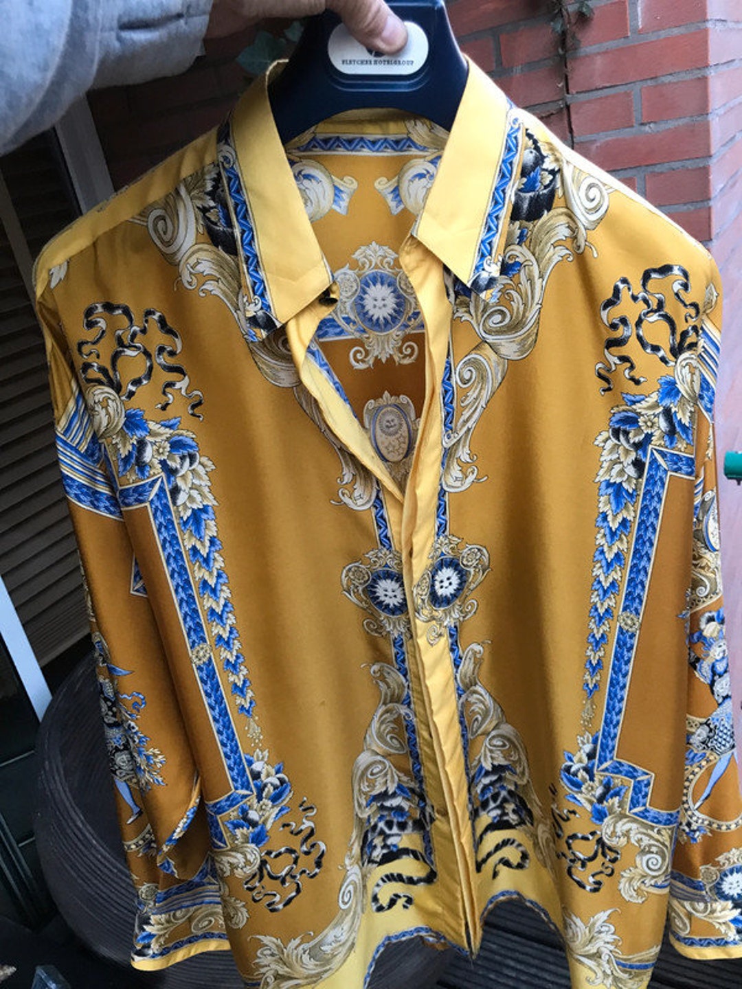 Versace 1991/1992 Original Silk Vintage Collection Silk Versace 1991/1992 Original Silk Vintage Collection Silk