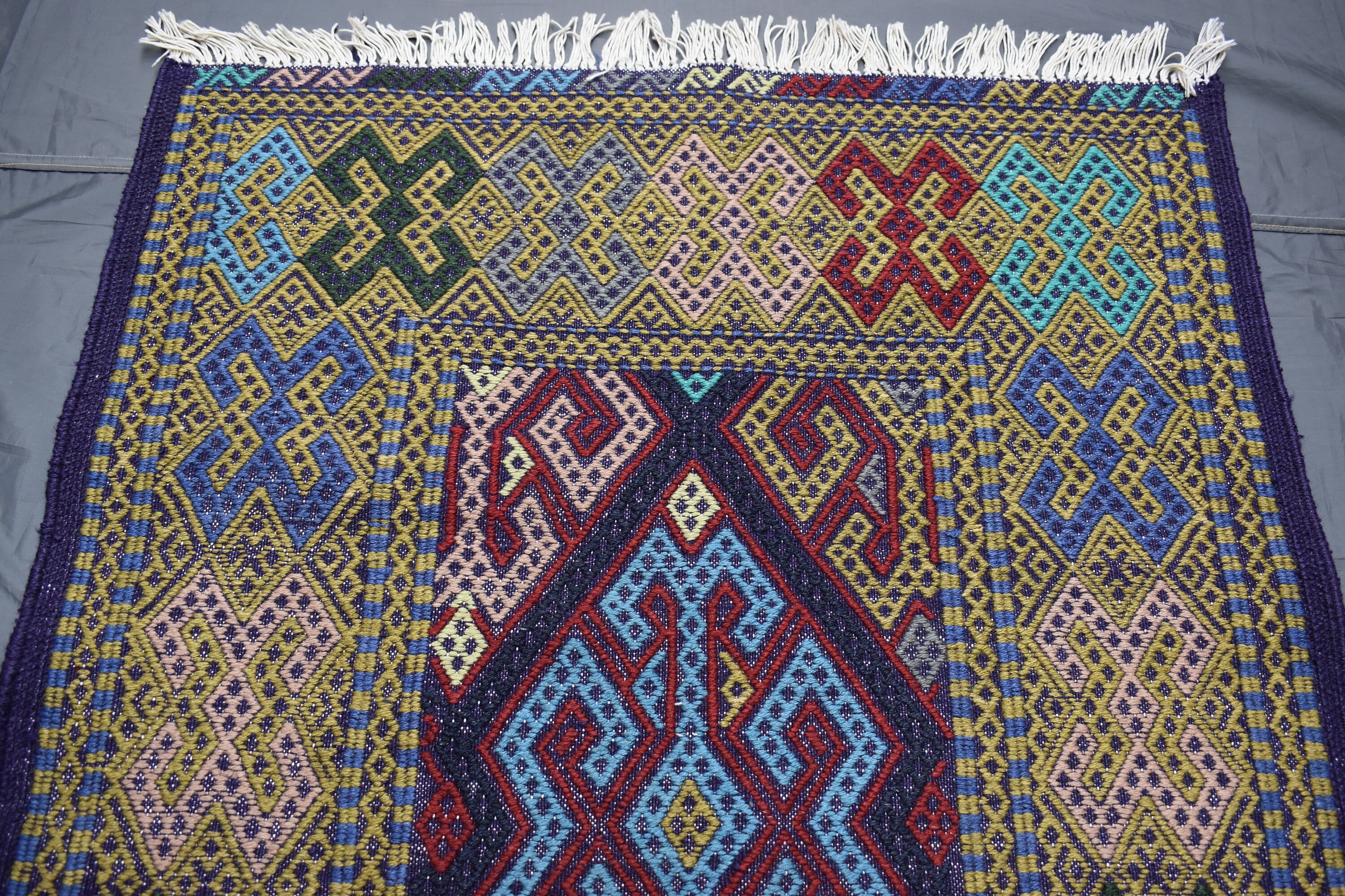 9.4 x 2.7 フィート トルクメン トリブル ハンドメイド ランナー