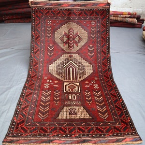 3x5 Feet Vintage Rug, Red Soft Wool High Pile Handmade Area rug, Natural Veg Dyes faded Antique rug, Afghan Geometric Tribal Turkish Carpet