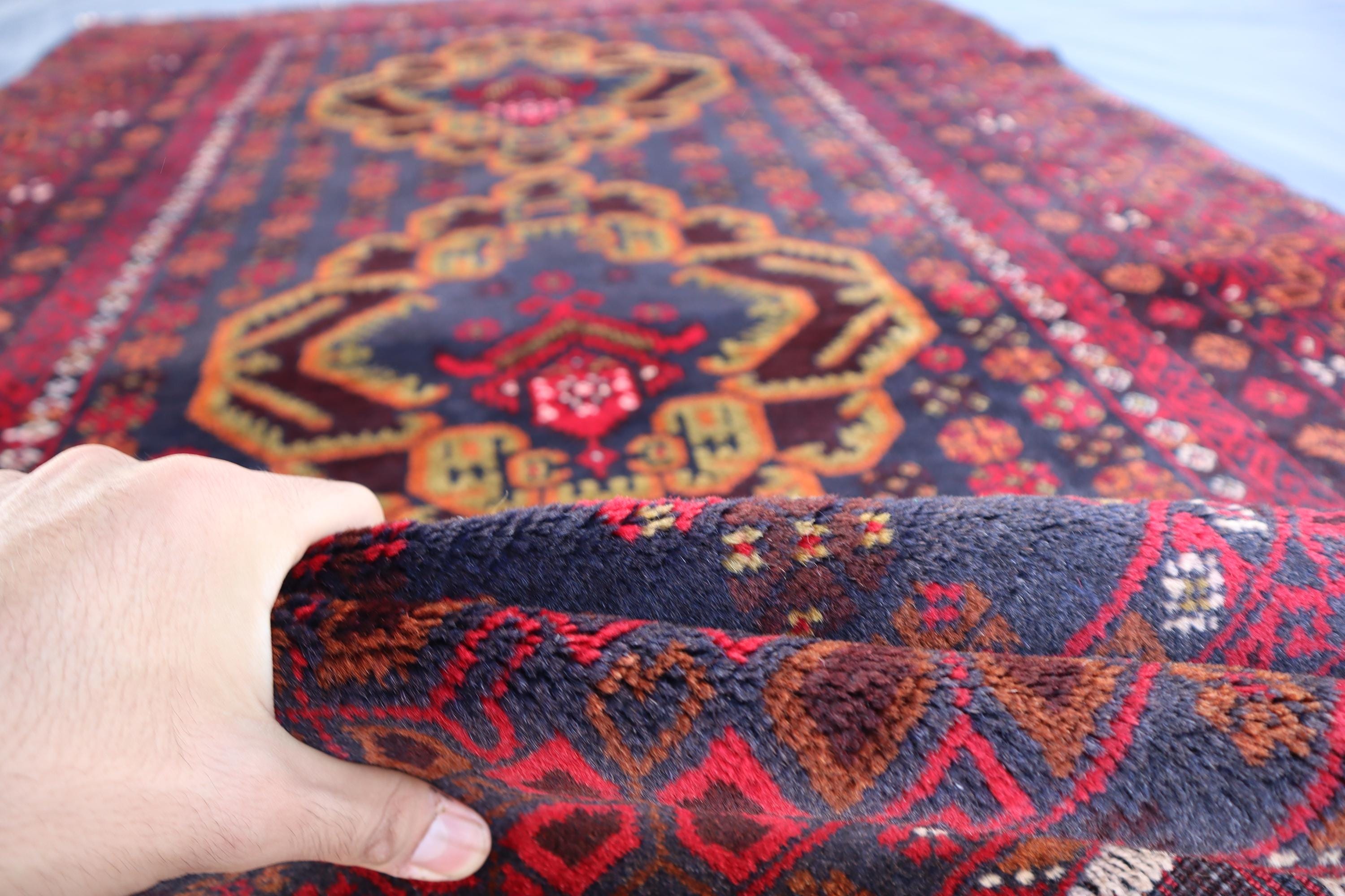 ラグ・カーペット Baluch rug ラグ・カーペット Baluch small rug Baluch Rug - Etsy