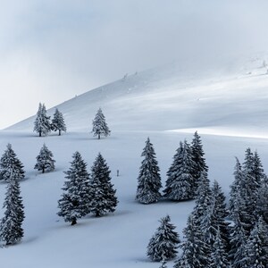 When winter settles down in the mountains