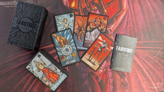 タラコbotページ Tarotbot - Black Edition. A Robot Themed Tarot Deck With 16 Bonus