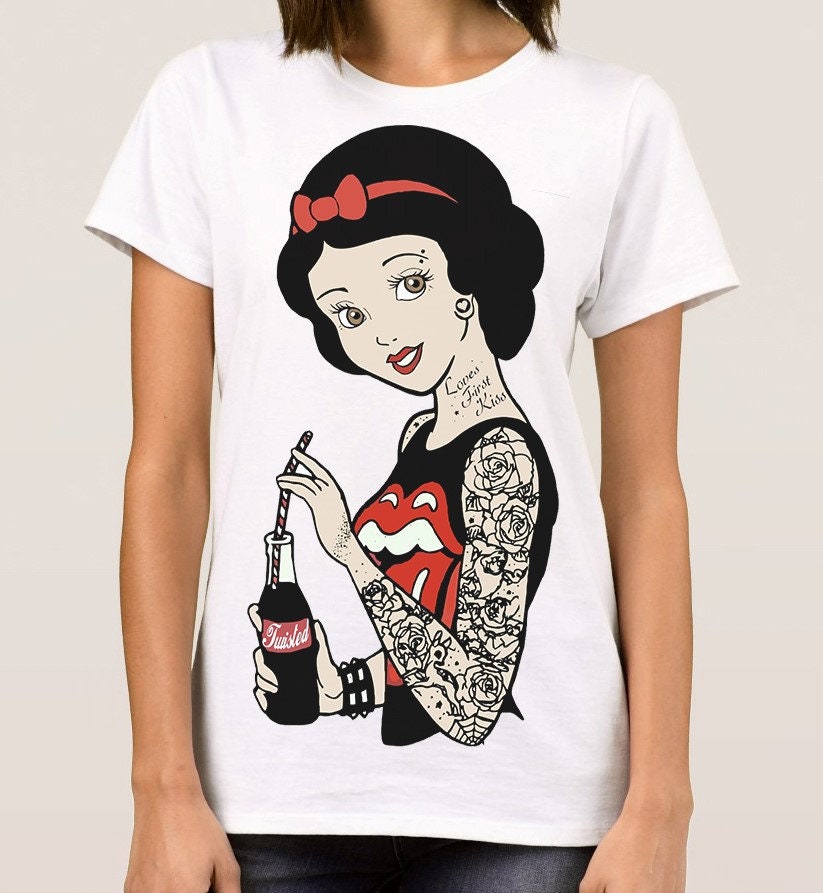 タトゥー入り白雪姫ロックTシャツ、メンズ・レディースサイズ（dmm-172）