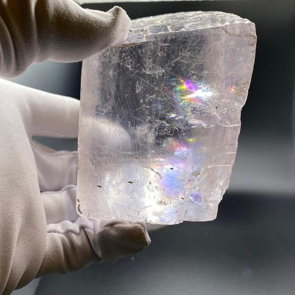 Mesmerizing RAINBOW optical calcite