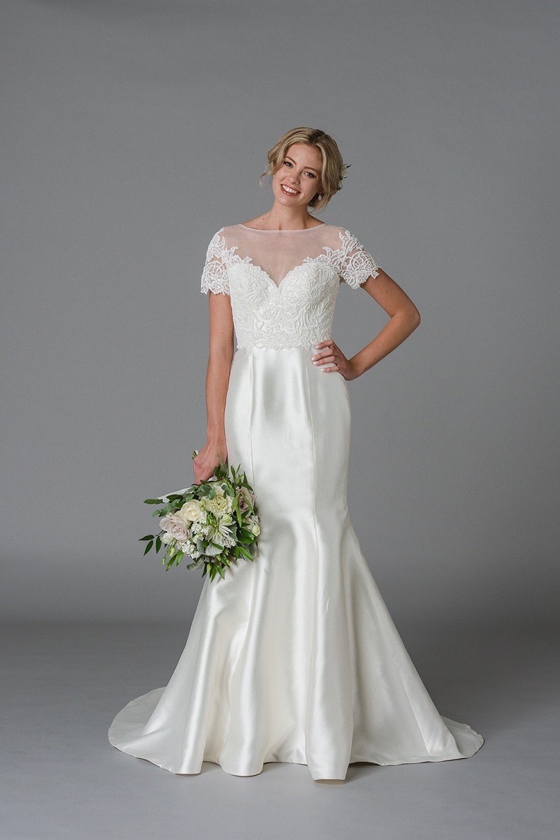 Pearl Beaded Mermaid Wedding Dress image 1