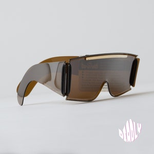 Vintage Baruffaldi Sunglasses: 1970s Italian Folding Visor  display picture 2