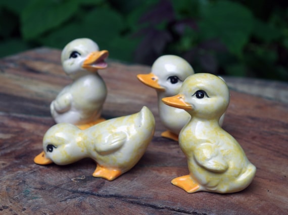 Adorable Playful Little Ceramic Duckling Yellow and White Set 1083