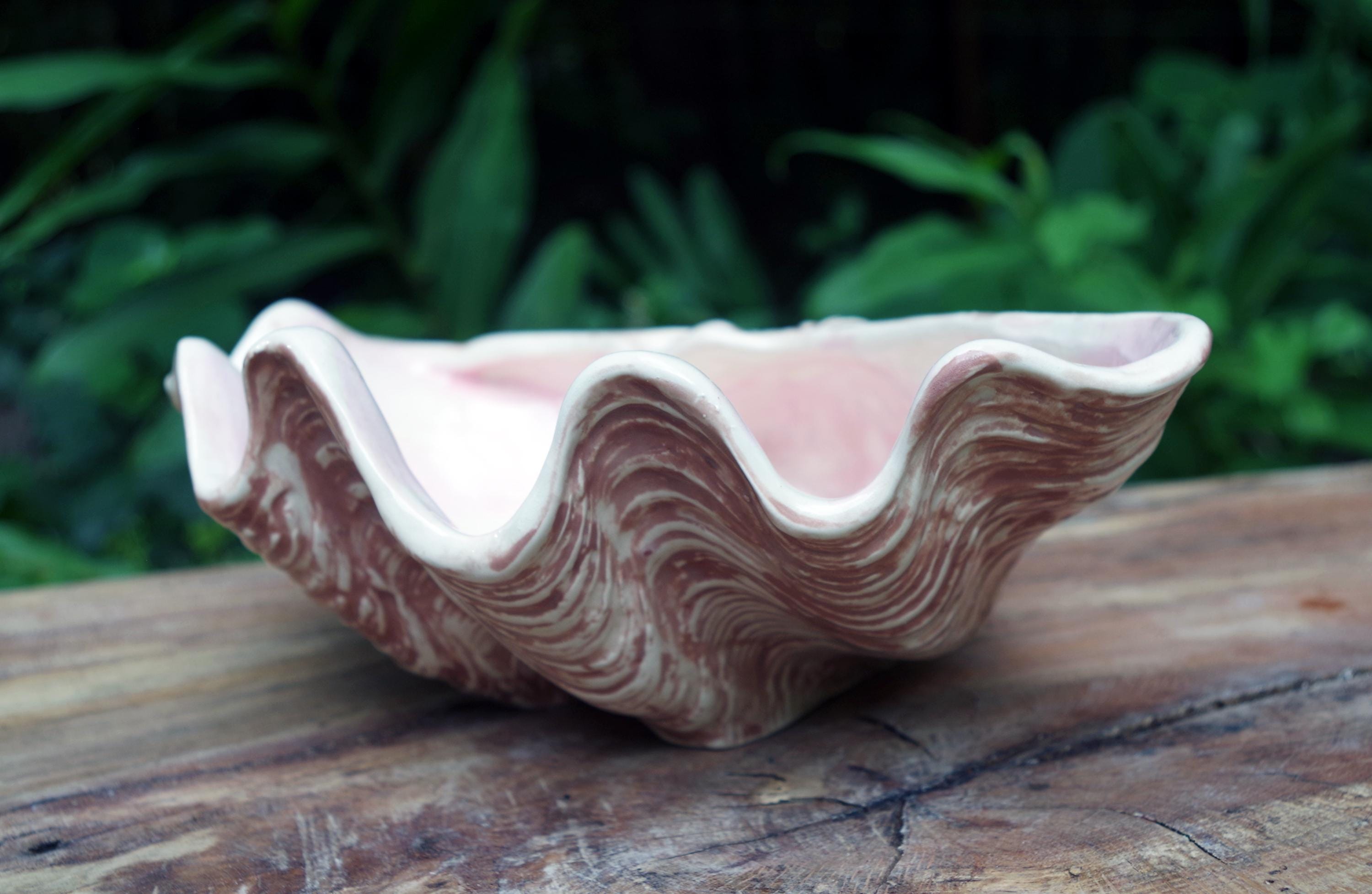 Large Glazed Ceramic Clam Shell - Etsy