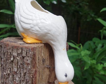 11 inch  ceramic shelf duck planter