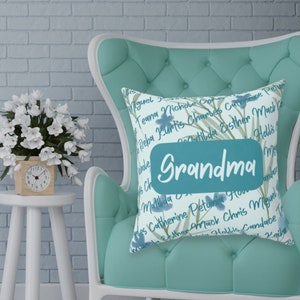 Personalized Grandma Gift Pillow - Grandkids Names, Garden Pillow, Mother&#39;s Day Gift, Gift for Grandma, Gift for Mom, Grandparent Gift