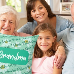 Personalisiertes Garten-Oma-Kissen, Enkelkinder, Namen, Muttertagsgeschenk, Blumenkissen, Geschenk für Oma-Geschenk für Mama-Garten-Oma